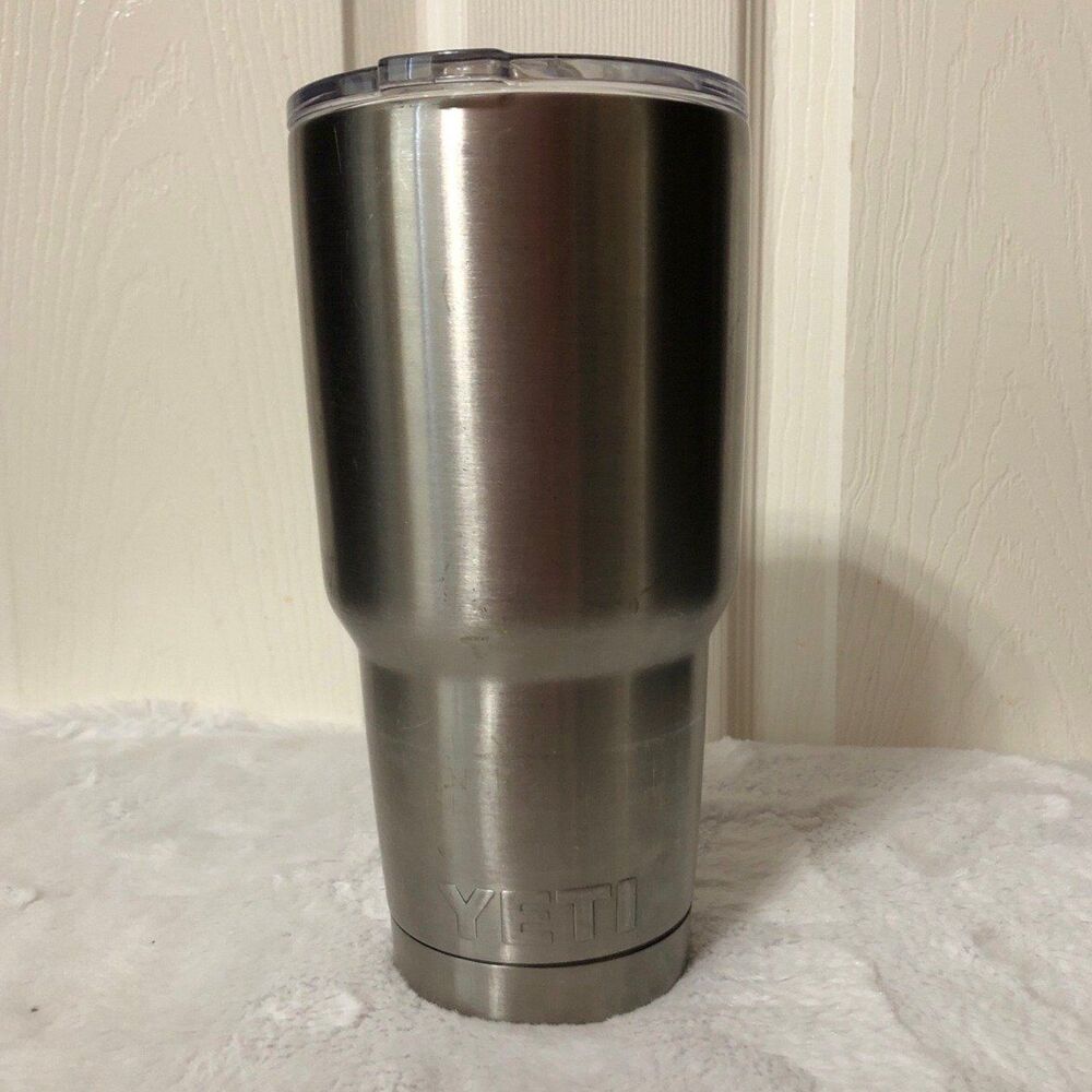 Yeti 30 oz Tumbler Stainless Steel